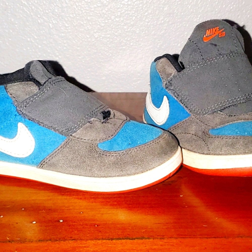 Little boys Nike